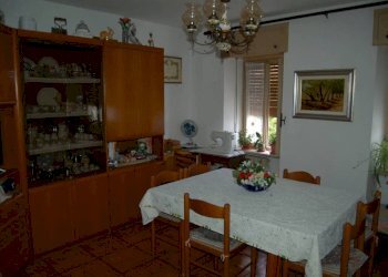 Salone - Casa indipendente via Giuseppe Avezzana, 11, Chieri - foto 3