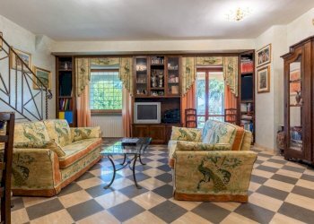 Salone - Villa via Fontana Torta, Lanuvio - foto 4