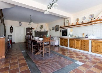 Cucina - Villa via Fontana Torta, Lanuvio - foto 7