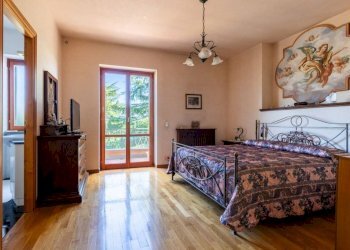 Camera da letto - Villa via Fontana Torta, Lanuvio - photo 9