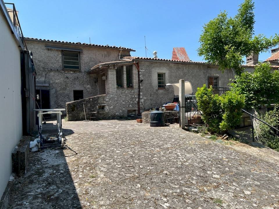 Cortile interno - Rustic Località La Valle, Trevi - photo 1