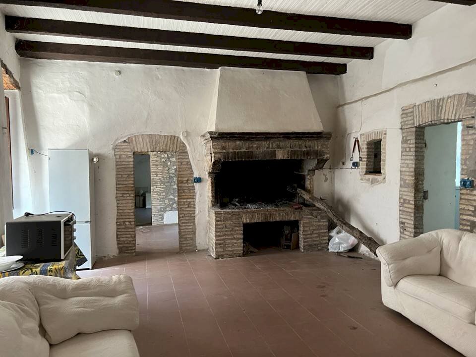 Salone - Rustic Località La Valle, Trevi - photo 2