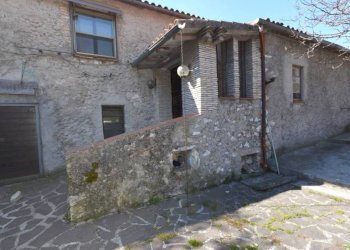 Facciata - Rustico Località La Valle, Trevi - foto 26