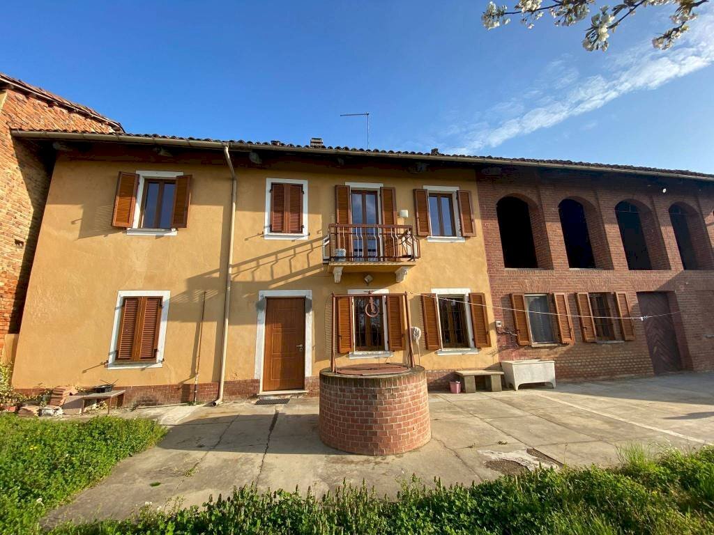 Facciata - Rustico Borgo Terrazze, 78, Villanova d'Asti - foto 2