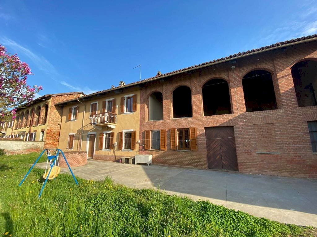 Facciata - Rustico Borgo Terrazze, 78, Villanova d'Asti - foto 3