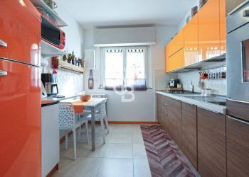 Foto 4 - Trilocale Via Santa Maria dell'Elce
 
39, Viterbo - foto 4