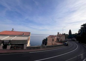 Vista - Bilocale corso Mentone, 48, Ventimiglia - foto 3