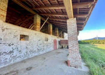 Giardino - Rustico via Palazzo, 241, frazione Roata Rossi, Cuneo - foto 13