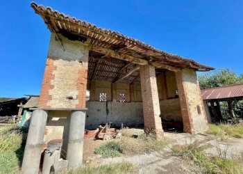 Facciata - Rustico via Palazzo, 241, frazione Roata Rossi, Cuneo - foto 21