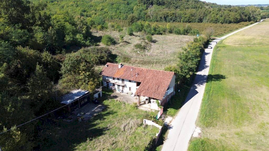 Magazzino - Rustico via Siccardi, 47, Salmour - foto 2