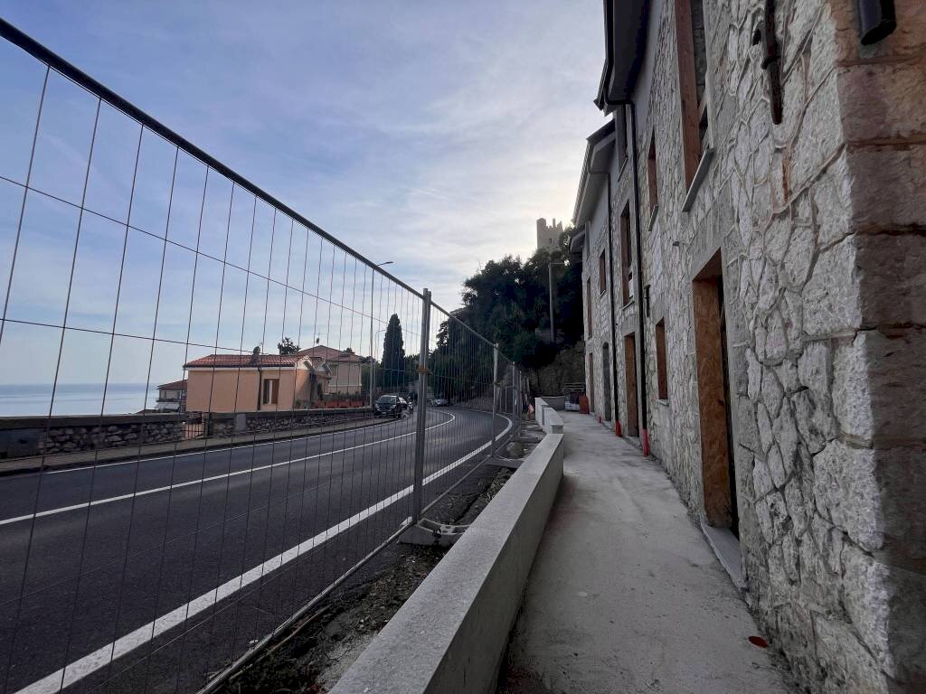 Zona - Monolocale corso Mentone, 48, Ventimiglia - foto 3