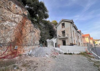 Altro - Monolocale corso Mentone, 48, Ventimiglia - foto 17