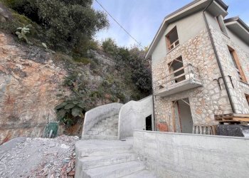 Facciata - One-room apartment corso Mentone, 48, Ventimiglia - photo 12