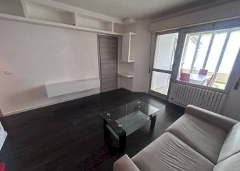 Salone - Trilocale viale dei Pepi, 91, Ospedaletti - foto 9