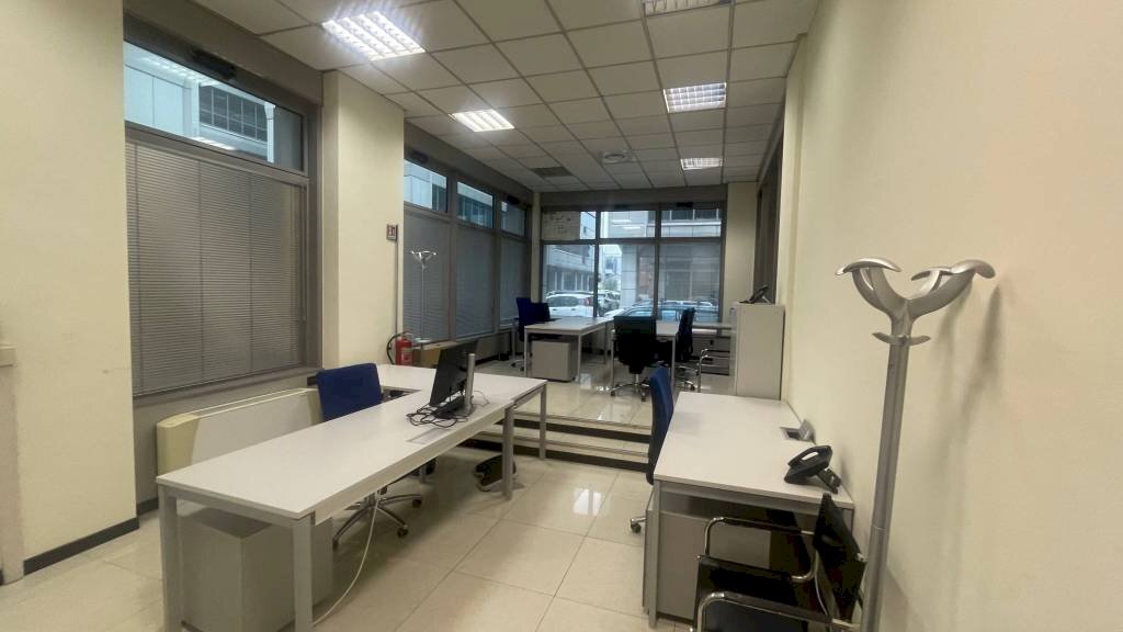 Ufficio - Office strada del Drosso, 33, Torino (neighborhood Mirafiori Sud) - photo 3