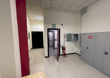 Ufficio - Office strada del Drosso, 33, Torino (neighborhood Mirafiori Sud) - photo 7