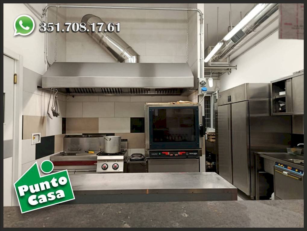 Interno non residenziale - Ristorante via dei Ciclamini, 108, Roma - foto 1