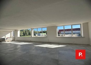 Foto 6 - Office VIA MELVIN JONES, Caserta - photo 6