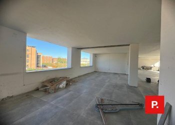 Foto 7 - Office VIA MELVIN JONES, Caserta - photo 7