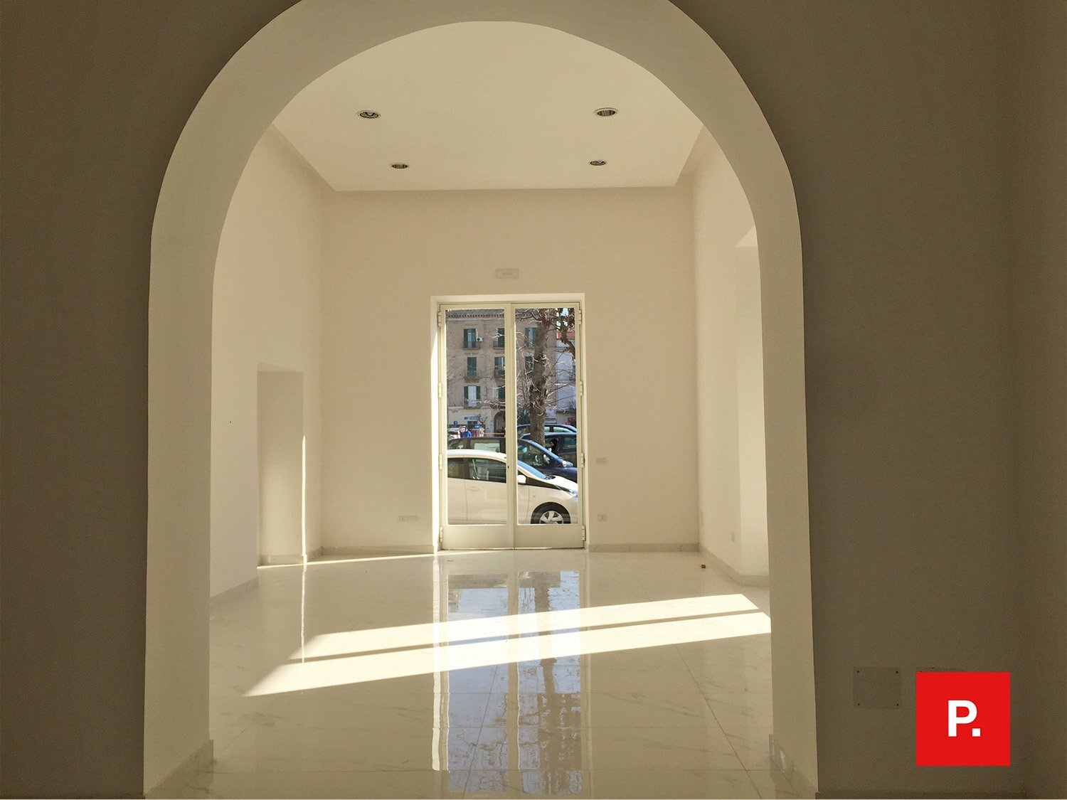 Foto 2 - Commercial Premises piazza matteotti
 
35, Caserta - photo 2