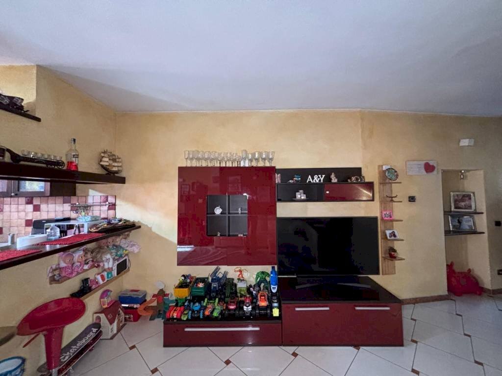 Salone - Independent house Villanova Mondovì - photo 3