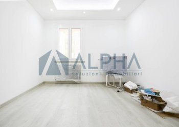 Camera da letto - Trilocale piazza del Popolo, Cesena - foto 3