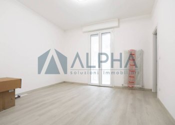 Camera da letto - Three-room apartment piazza del Popolo, Cesena - photo 10