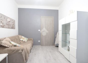 Two-room apartment Via Fernandel, Alessandria - photo 3
