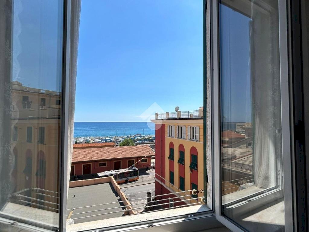 Three-room apartment Via Chiaramone, Genova (neighborhood Voltri) - photo 2
