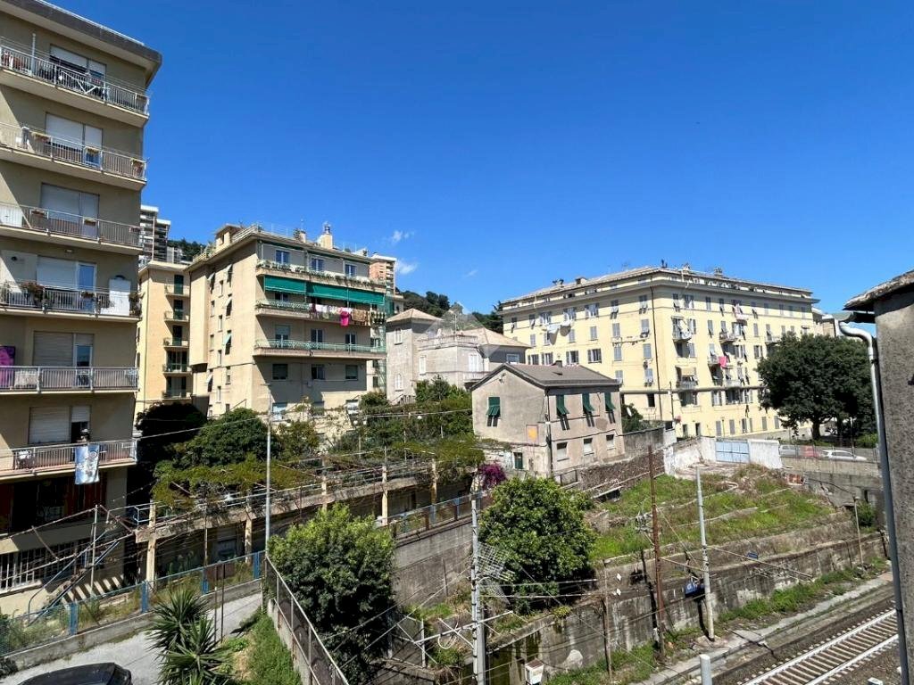 Three-room apartment Via Chiaramone, Genova (neighborhood Voltri) - photo 3