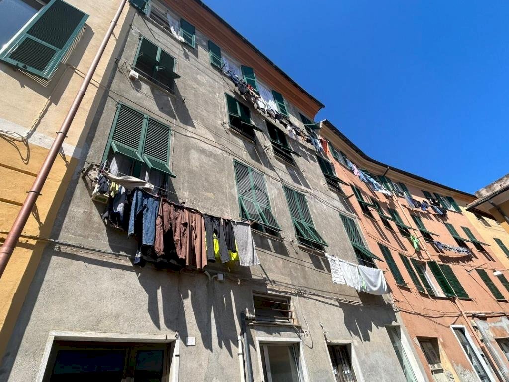 Three-room apartment Via Chiaramone, Genova (neighborhood Voltri) - photo 1