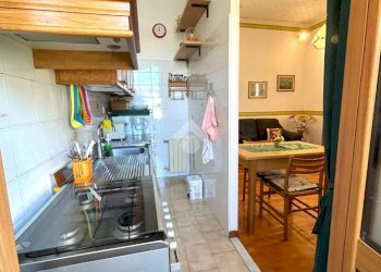 Three-room apartment Via Chiaramone, Genova (neighborhood Voltri) - photo 13