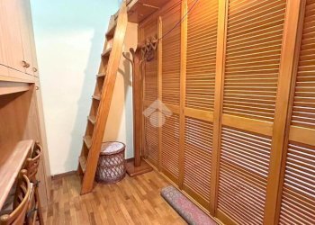 Three-room apartment Via Chiaramone, Genova (neighborhood Voltri) - photo 16