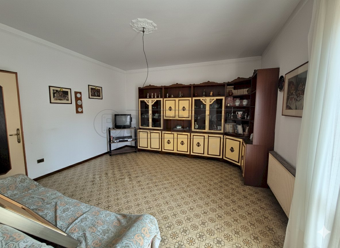 Gemini_Generated_Image_ydl40wydl40wydl4.png - Three-room apartment Via Bergamo, Castelverde - photo 1