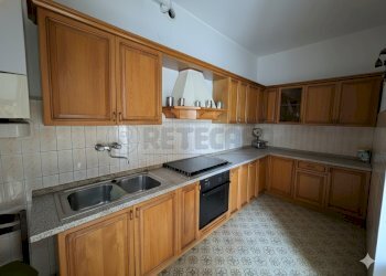 Gemini_Generated_Image_8vf9ee8vf9ee8vf9 (1).png - Trilocale Via Bergamo, Castelverde - foto 5