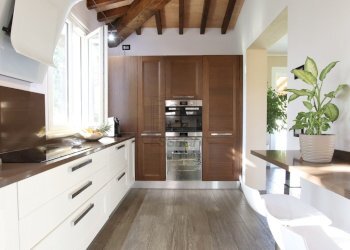 vendesi villetta con giardino privato e piscina ca - Villa Via di San Ginese, Capannori - foto 23