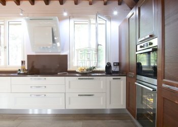 vendesi villetta con giardino privato e piscina ca - Villa Via di San Ginese, Capannori - foto 24