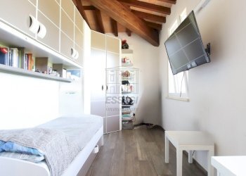vendesi villetta con giardino privato e piscina ca - Villa Via di San Ginese, Capannori - foto 26