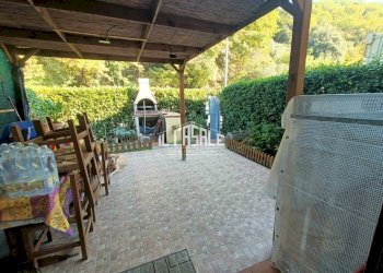 19londaverde.jpg - Trilocale Dicomano - foto 19