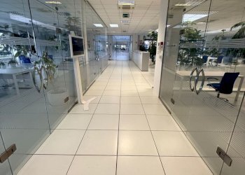 IMG-20251021-WA0028.jpg - Ufficio Via Sempione 30, Vergiate - foto 7