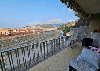 terrazza - Quadrilocale Via San Secondo 50, Ventimiglia - foto 1