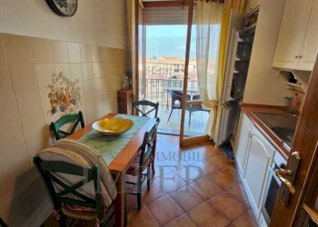 cucina - Quadrilocale Via San Secondo 50, Ventimiglia - foto 3