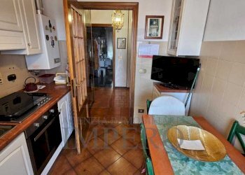 cucina - Quadrilocale Via San Secondo 50, Ventimiglia - foto 4