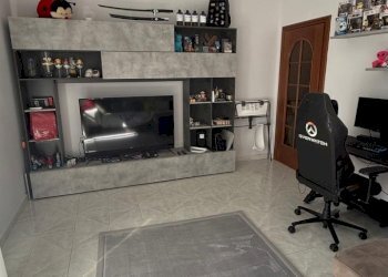 7fe22787-714a-41ac-9ae8-81d7300a0000.JPG - Appartamento Via Vernea 12, Nichelino - foto 12