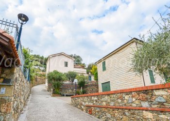 Via Dodino-03.jpg - Casa indipendente Via Dodino 40, Quiliano - foto 4