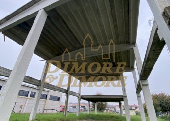 IMG_6507.JPG - Locale Commerciale Borgo Ticino - foto 3