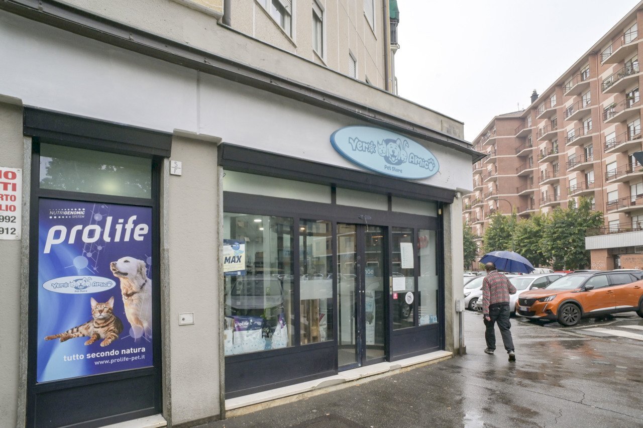 Respighi 0.jpg - Locale Commerciale piazza respighi 5, Torino - foto 2