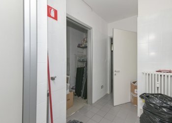 Respighi 2.jpg - Commercial Premises piazza respighi 5, Torino - photo 25