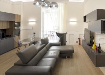 5.jpg - Trilocale Piazza Nicola Amore 2, Napoli - foto 7