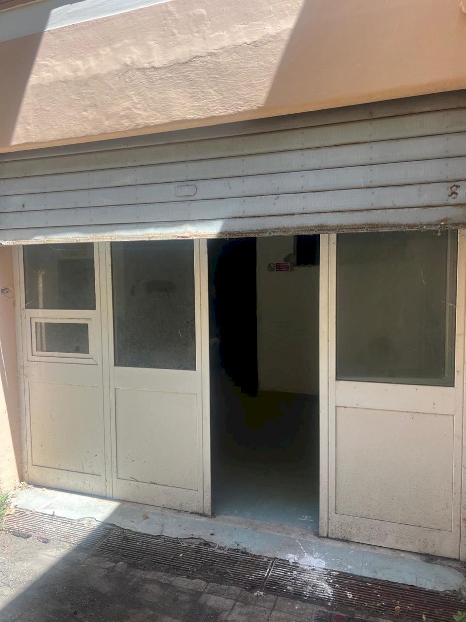 IMG-20250724-WA0020.jpg - Magazzino Via Alfredo Panzini, Roma - foto 2